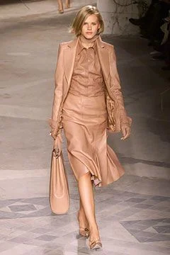Look 10